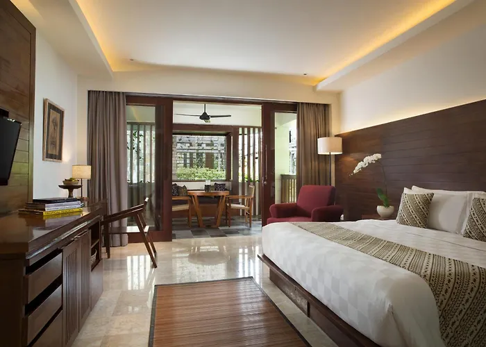 Ubud Village Hotel
